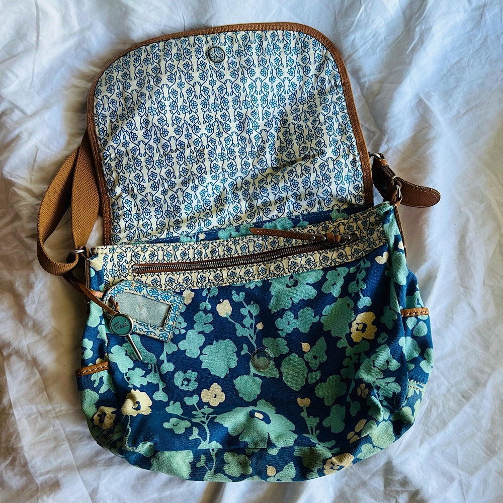 Vintage floral purse! Large bag perfect for summertime :D